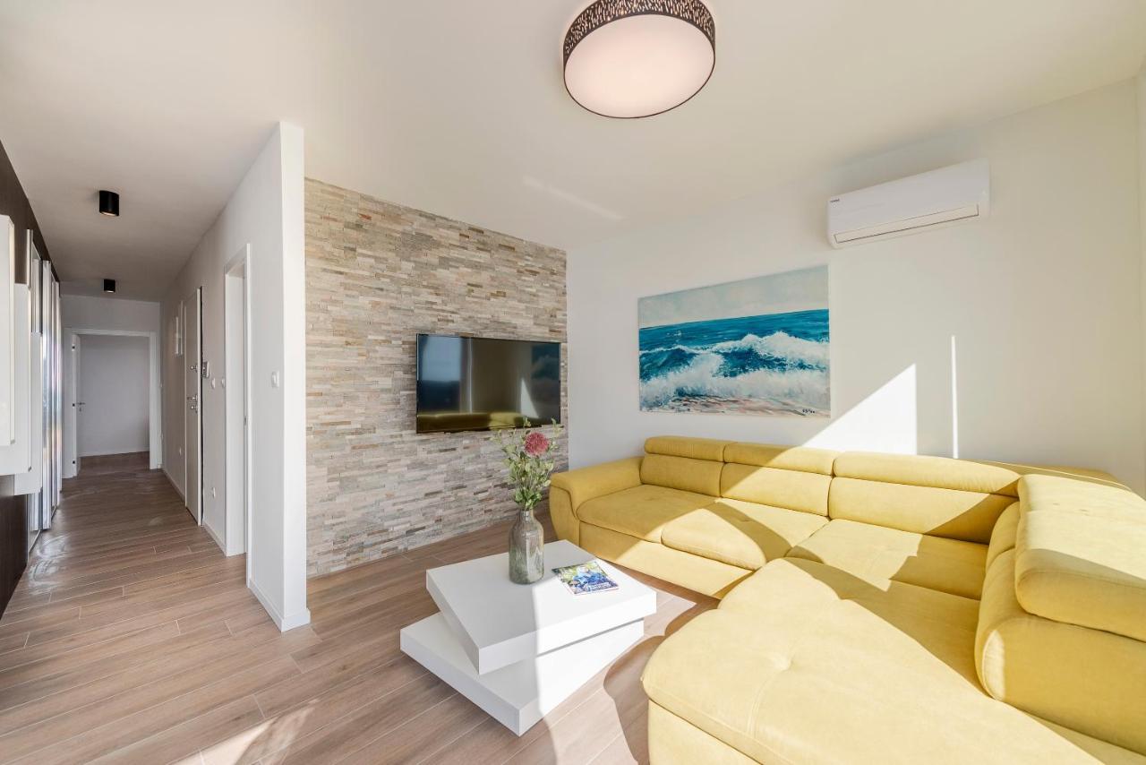 Mediteran Luxury Penthouse With Jacuzzi Mandre Exterior foto